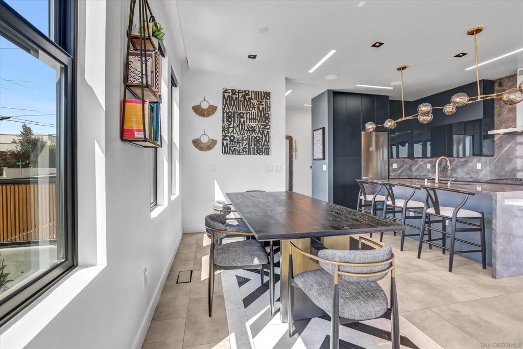 MLS #250022021SD img 15