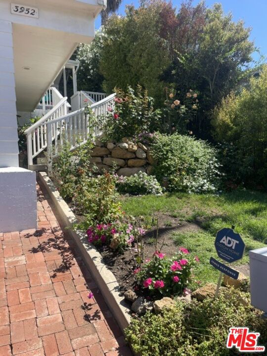 3952 Las Flores Canyon Road photo 14