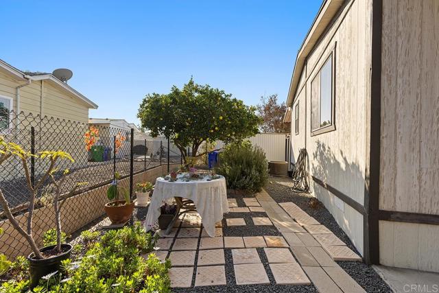Detail Gallery Image 38 of 44 For 276 N El Camino Real #97,  Oceanside,  CA 92058 - 2 Beds | 2 Baths
