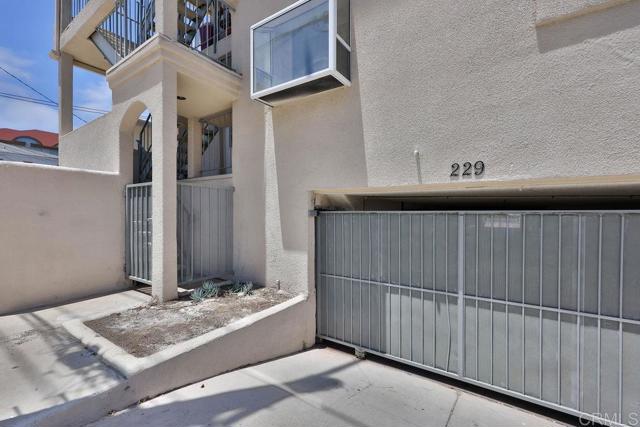 229 Orange, Coronado, California 92118, 2 Bedrooms Bedrooms, ,2 BathroomsBathrooms,Residential rental,For Sale,Orange,PTP2306216