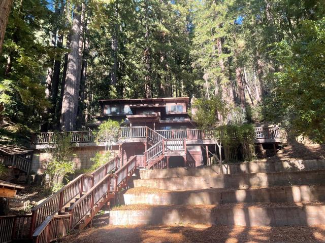 188 Park Street, Boulder Creek CA: https://media.crmls.org/mediaz/3519ca68-92e2-43f6-9ccb-2565a80e2bd5.jpg