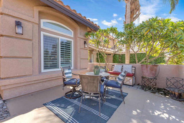 44310 Villeta Drive, La Quinta CA: https://media.crmls.org/mediaz/351bbe5b-4035-4aed-bfc1-797d7e325568.jpg