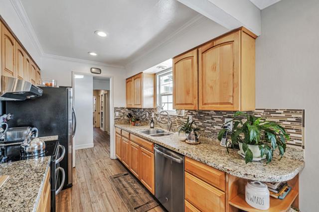 1480 Lemos Lane, Fremont CA: https://media.crmls.org/mediaz/351bd3f9-b6cd-4837-bb45-23e768648015.jpg