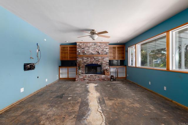 7701 Marie Avenue, La Mesa CA: https://media.crmls.org/mediaz/351be0db-5e2e-48dc-a747-9e07eeba1f02.jpg