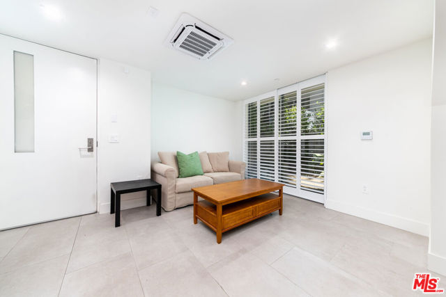 1951 Manning Avenue, Los Angeles CA: https://media.crmls.org/mediaz/351c92a1-db24-476a-81cd-8b4b82307eec.jpg