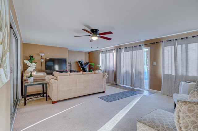 Detail Gallery Image 17 of 19 For 524 Parkbrook St, Spring Valley,  CA 91977 - 3 Beds | 1/1 Baths