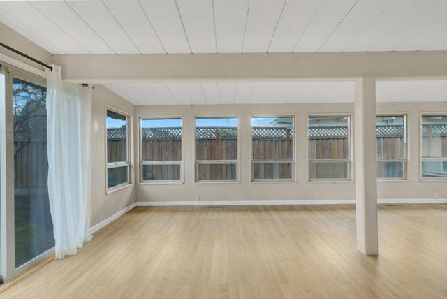 6881 F Street, Tres Pinos CA: https://media.crmls.org/mediaz/351d753c-c1f5-4930-b3f2-9901b502c04c.jpg