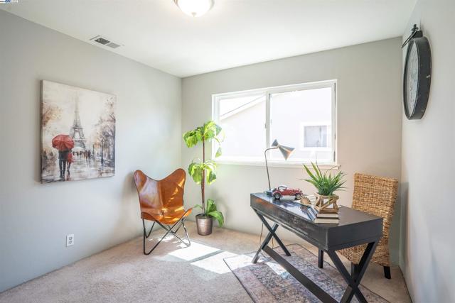 325 San Miguel Ct, Milpitas CA: https://media.crmls.org/mediaz/351dd90f-8783-487b-ae65-b0407fb1419e.jpg