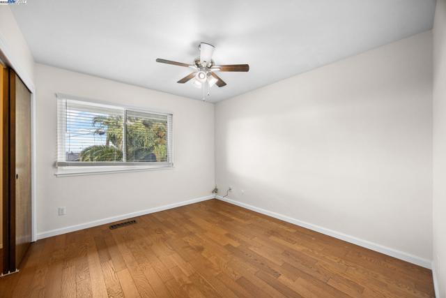 699 Fiesta Place, Hayward CA: https://media.crmls.org/mediaz/351e043c-f326-463f-bf5c-f003204ffaed.jpg