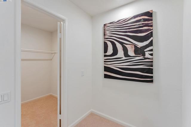 3856 Jacana Lake Ct, Fremont CA: https://media.crmls.org/mediaz/351fc0f1-8e93-4955-8180-d16cbc491938.jpg