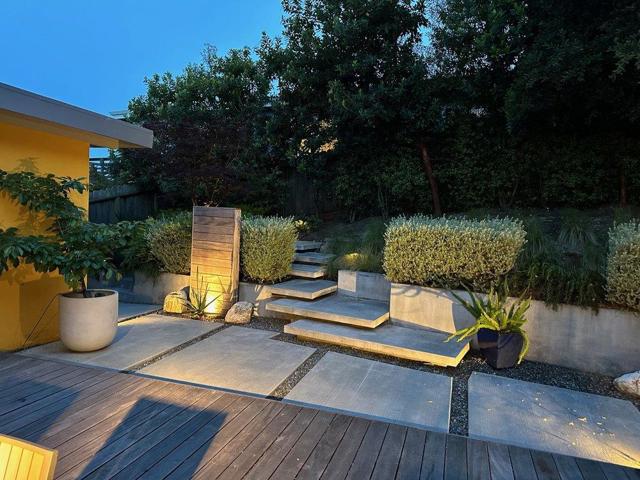 3225 Upper Lock Avenue, Belmont CA: https://media.crmls.org/mediaz/351ff482-5d9d-43dc-99d0-ef4152498122.jpg