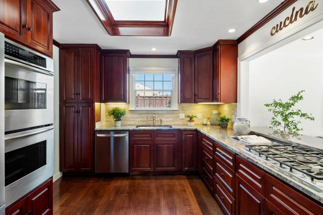 403 Santa Florita Avenue, Millbrae CA: https://media.crmls.org/mediaz/352061c4-7194-4a96-9745-3d506627fa8b.jpg