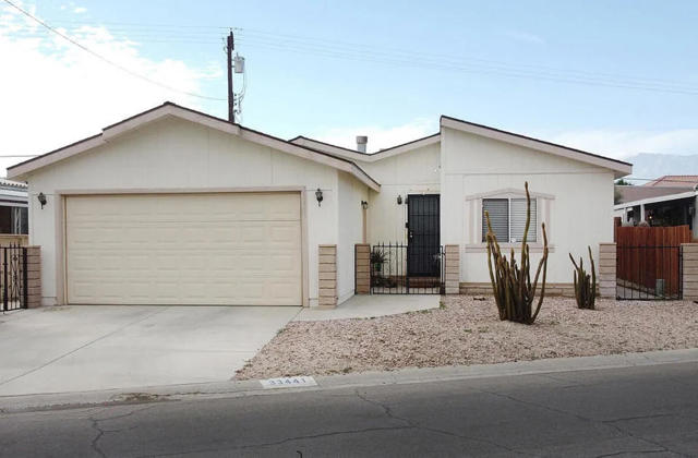 33441 Westchester Drive, Thousand Palms CA: https://media.crmls.org/mediaz/3520e476-5e5b-47a9-899d-7f9cd786a65a.jpg
