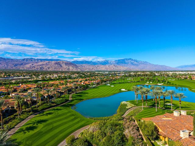 75836 Via Cortona, Indian Wells CA: https://media.crmls.org/mediaz/35218b4e-9020-4472-9f62-dcd40d62d20b.jpg