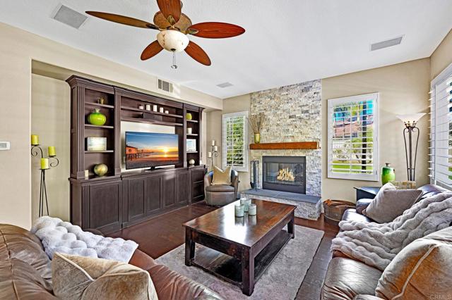 Detail Gallery Image 11 of 50 For 1463 Belmont Park Rd, Oceanside,  CA 92057 - 5 Beds | 3 Baths