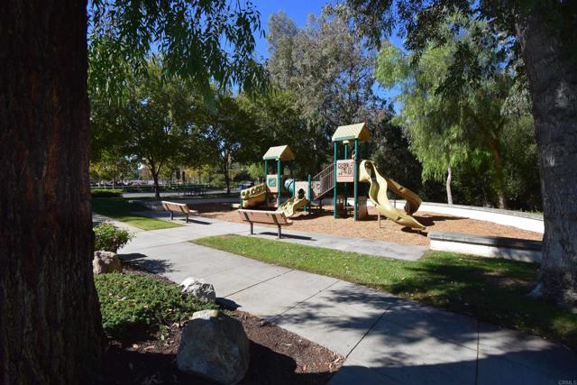 Detail Gallery Image 30 of 32 For 3119 Ferncreek Ln., Escondido,  CA 92027 - 4 Beds | 2/1 Baths