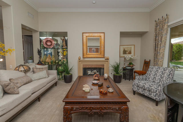64 Laken Lane, Palm Desert CA: https://media.crmls.org/mediaz/3523939c-f71f-4e67-ab63-95b371988600.jpg