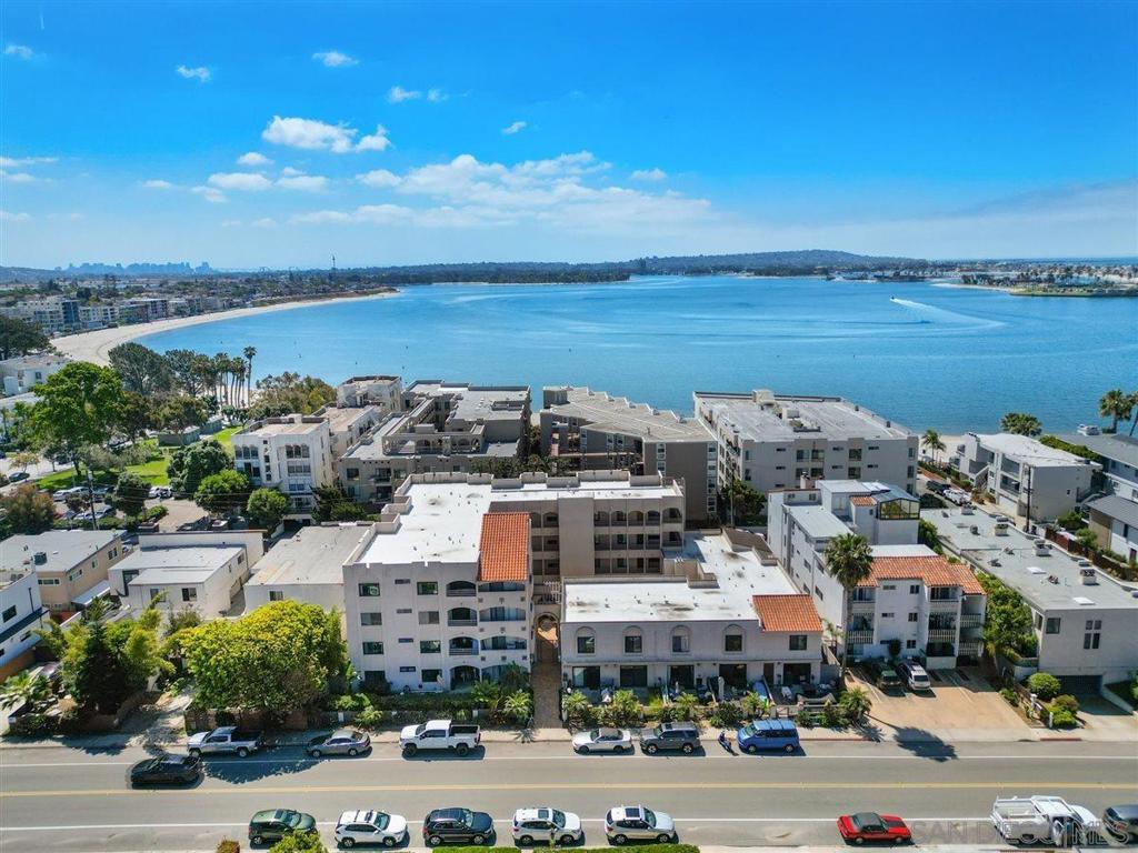 1225 Pacific Beach Drive - photo 2