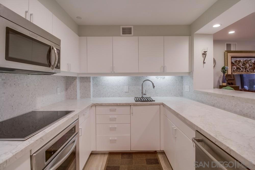 100 Harbor Drive - photo 9