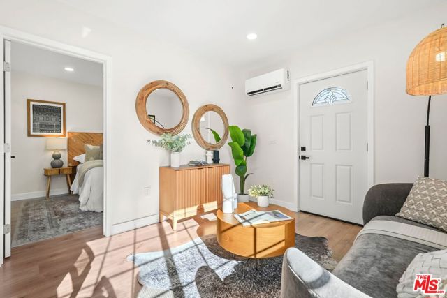 6520 Debs Avenue, West Hills CA: https://media.crmls.org/mediaz/35253ad9-7b0f-4a11-b04a-9d1e007544f4.jpg