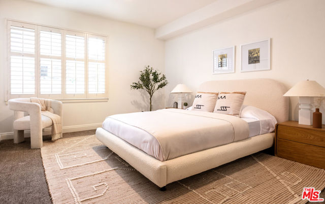 2 Bed Home for Sale in Playa del Rey, California