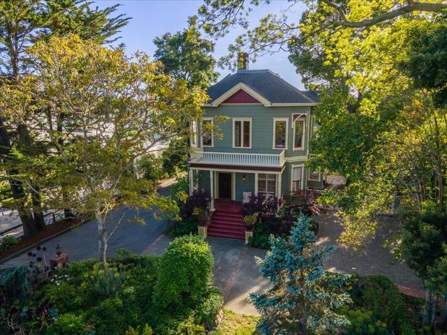 311313 Ocean View Avenue, Santa Cruz CA: https://media.crmls.org/mediaz/35262dd0-ac3c-4970-a45a-c749eab159fe.jpg