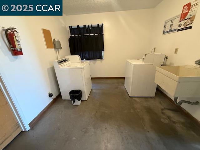 14295 Doolittle Dr, San Leandro CA: https://media.crmls.org/mediaz/35268d16-dfe9-441f-ad82-5174b047d8f3.jpg