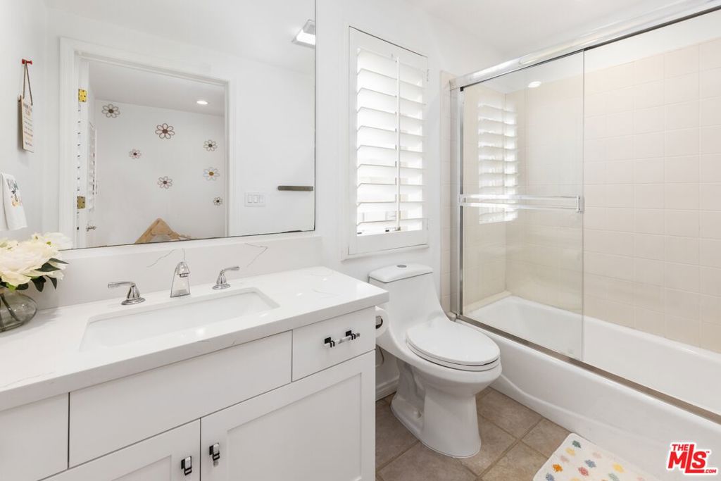 MLS #25623747 image #16