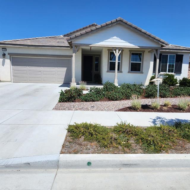 Detail Gallery Image 1 of 1 For 32488 Najar Ln, Menifee,  CA 92584 - 4 Beds | 2/1 Baths