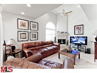 230 ARDMORE Avenue, Hermosa Beach, California 90254, 3 Bedrooms Bedrooms, ,Residential,Sold,ARDMORE,13644397