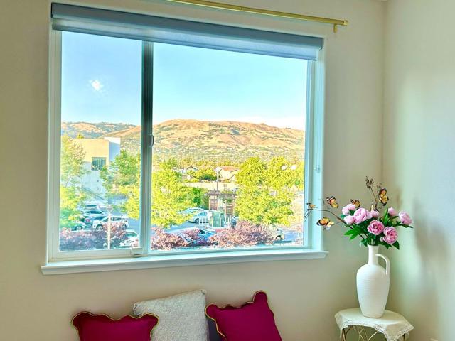 750 Fruit Ranch Loop, San Jose CA: https://media.crmls.org/mediaz/3529a64f-84f0-44d1-a525-8331625d3485.jpg
