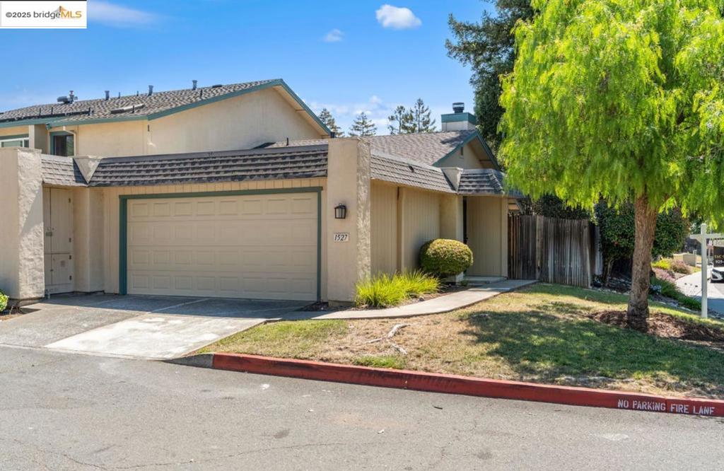 1527 London Cir