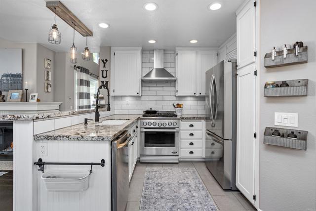 Detail Gallery Image 12 of 29 For 1846 Corte Pulsera, Oceanside,  CA 92056 - 3 Beds | 2/1 Baths