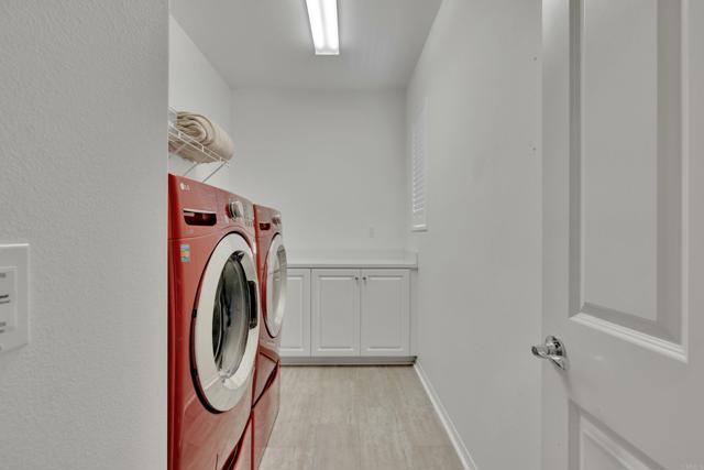 1132 Cherry Tree Lane, Vista CA: https://media.crmls.org/mediaz/352a7c8a-58e5-49b7-a5a1-5718760b5846.jpg