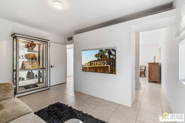 805 E El Cid, Palm Springs CA: https://media.crmls.org/mediaz/352b0a3f-0a95-4e4f-8509-78119ec5fb73.jpg