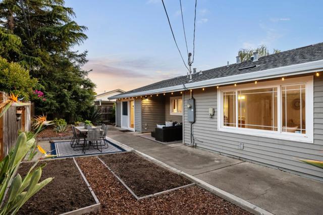 3257 Llano Street, San Mateo CA: https://media.crmls.org/mediaz/352b1e30-8d11-478a-bace-0c5fdf9eebd6.jpg