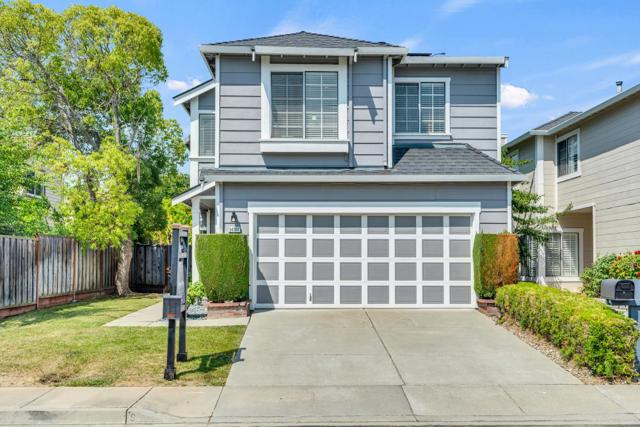 34307 Quartz Terrace, Fremont CA: https://media.crmls.org/mediaz/352b3c33-fa9a-4b09-8680-b543ef87fd3a.jpg