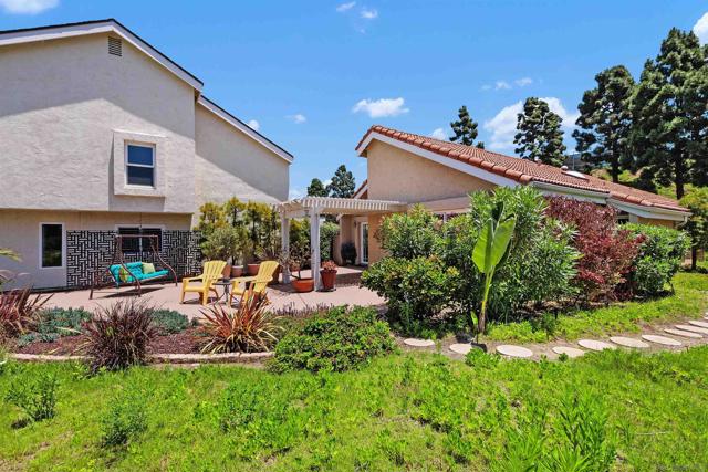 1728 Burgundy Rd., Encinitas CA: https://media.crmls.org/mediaz/352cd0a4-b8f3-4678-9d86-6296b7b7886c.jpg