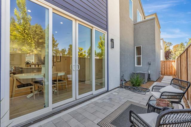 522 Lapis Court, San Ramon CA: https://media.crmls.org/mediaz/352e7db0-00d2-46ef-94a9-12f61ed7176a.jpg