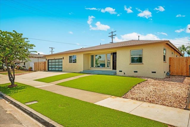 Detail Gallery Image 4 of 31 For 1197 Evilo St, El Cajon,  CA 92021 - 4 Beds | 3 Baths