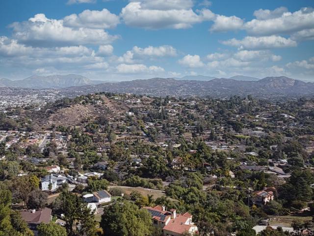 Detail Gallery Image 30 of 34 For 998 Bernita Rd, El Cajon,  CA 92020 - 3 Beds | 3 Baths