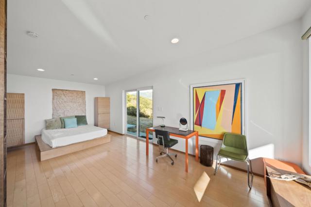 9265 Sycamore Canyon Road, Big Sur CA: https://media.crmls.org/mediaz/3530a706-fa31-43e0-8121-ed74aca9df04.jpg