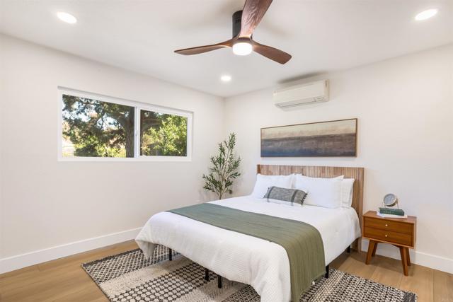 Detail Gallery Image 16 of 34 For 3810 Sierra Morena Ave, Carlsbad,  CA 92010 - 3 Beds | 3/1 Baths