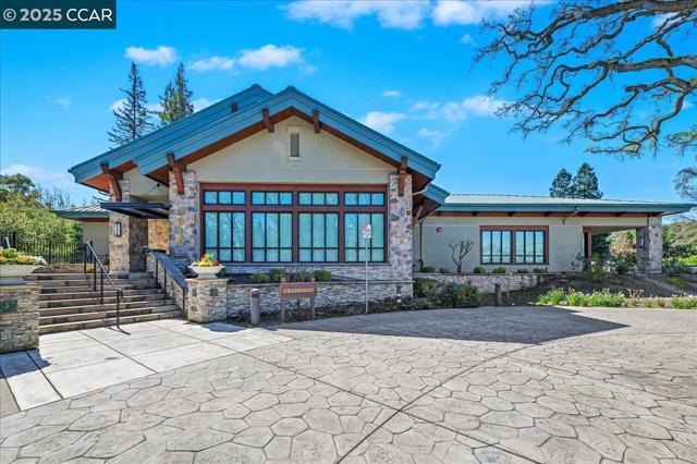 3711 Terra Granada, Walnut Creek CA: https://media.crmls.org/mediaz/3531618c-b6d1-42a3-89b0-78ea32dfcf44.jpg