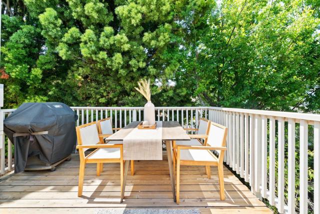407 Seabright Avenue, Santa Cruz CA: https://media.crmls.org/mediaz/35318552-69c4-45f7-895c-4b5f0328cc22.jpg
