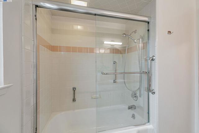 38426 Kimbro St, Fremont CA: https://media.crmls.org/mediaz/3531921a-6eae-4841-ae7d-856df4c0631b.jpg