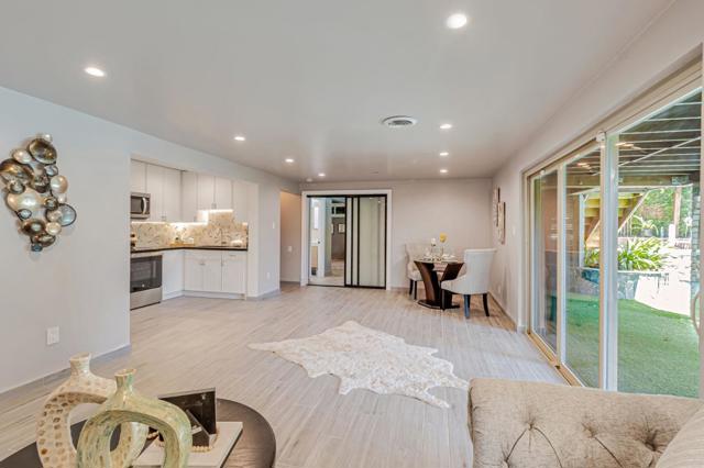 3119 Oak Knoll Drive, Redwood City CA: https://media.crmls.org/mediaz/35319d51-e261-4a63-a60b-407328b66541.jpg