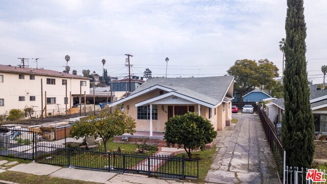 630 N Oxford Ave, Los Angeles, CA 90004