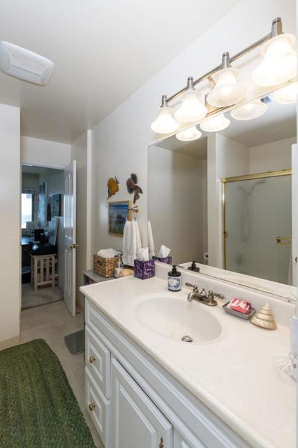 260 Rio Del Mar Boulevard, Aptos CA: https://media.crmls.org/mediaz/353366fd-64b9-4ddc-8a26-f2f4e8b1f726.jpg