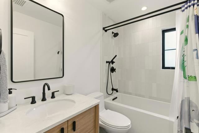 240 Bancroft Road, Burlingame CA: https://media.crmls.org/mediaz/353555c9-dcc0-47d6-a0c4-b319d8362a20.jpg